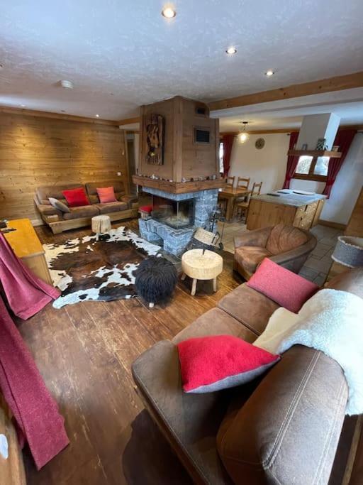 Chalet 6 Chambres A 3 Min Des Pistes Des 3 Vallees St Martin De Belleville Saint-Martin-de-Belleville Extérieur photo